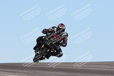 media/Mar-25-2024-Moto Forza (Mon) [[8d4319bd68]]/3-Intermediate Group/Session 2 (Turn 9)/
